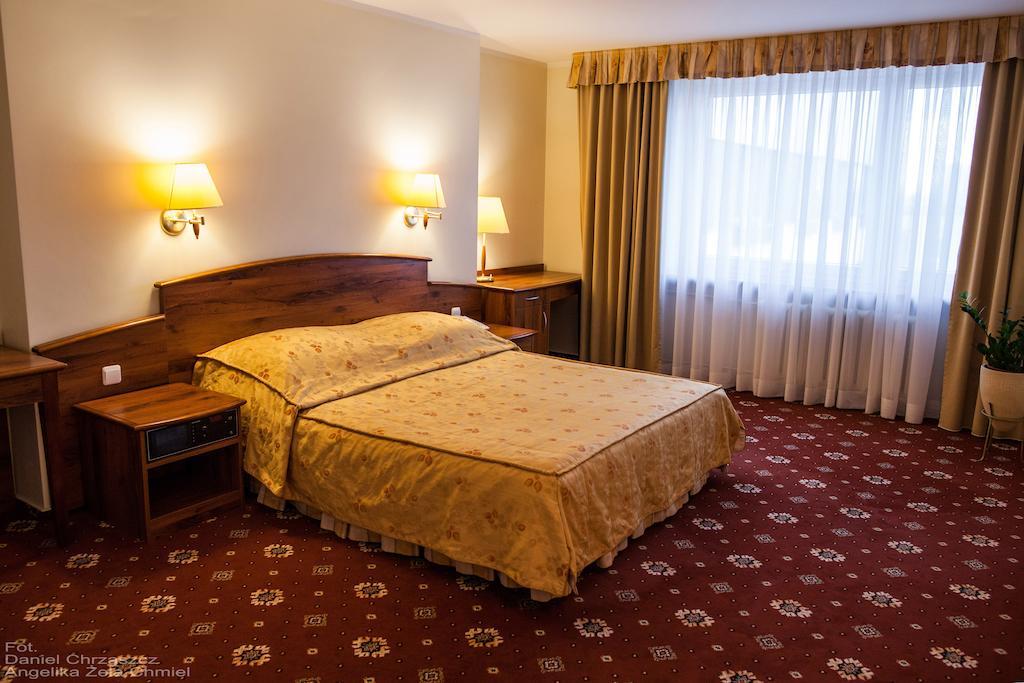 Hotel Prezydencki 3-Star Rzeszów Pokoj fotografie