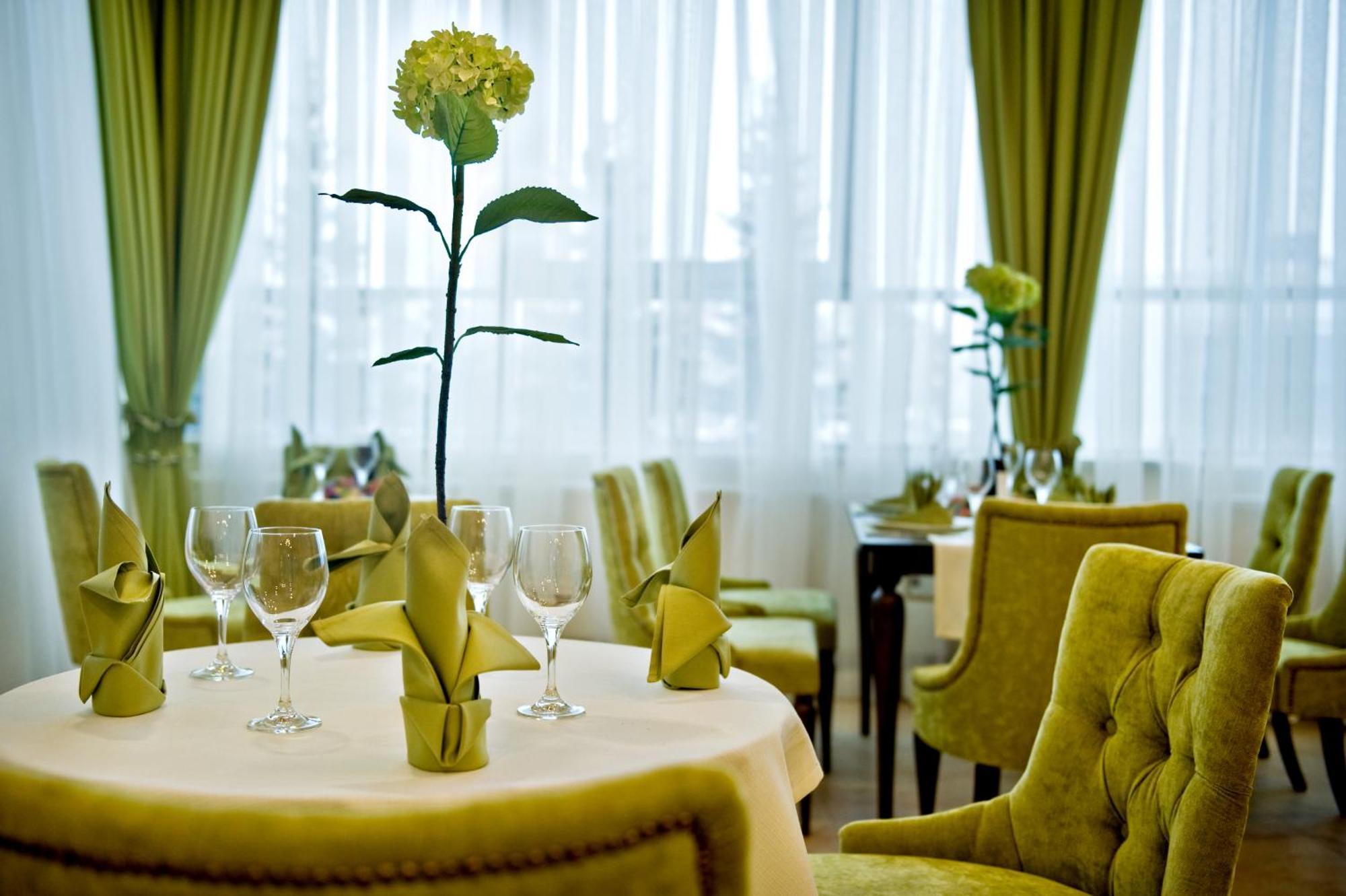 Hotel Prezydencki 3-Star Rzeszów Exteriér fotografie