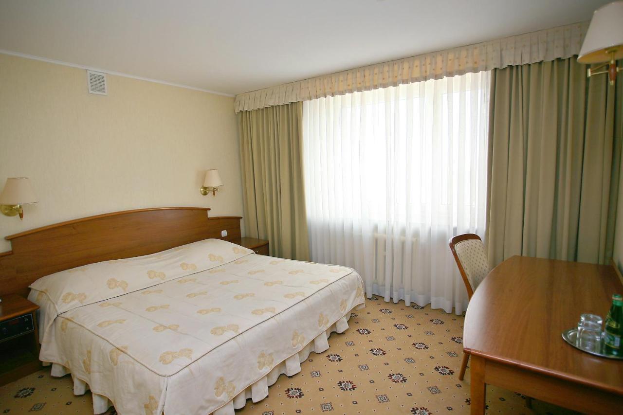 Hotel Prezydencki 3-Star Rzeszów Exteriér fotografie